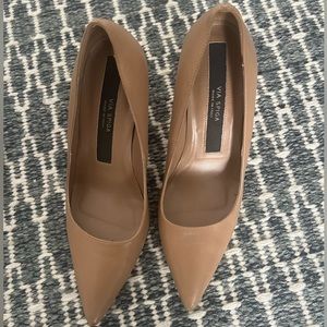Via spiga nude pumps! Worn once!